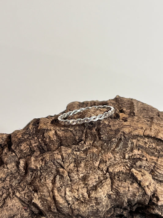 Twisted Chain Stacker Ring