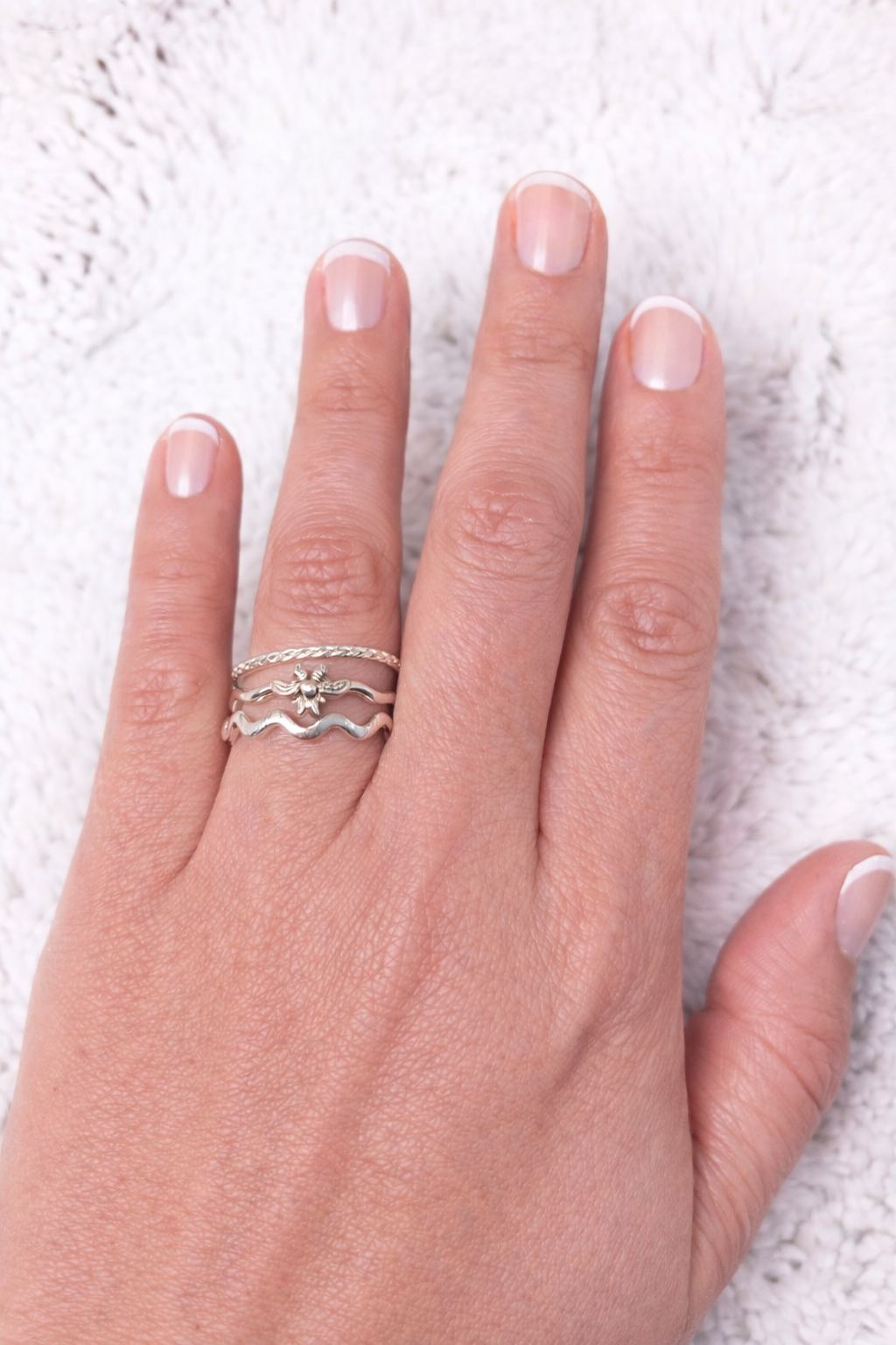 Bee Line Whisper Stack Set