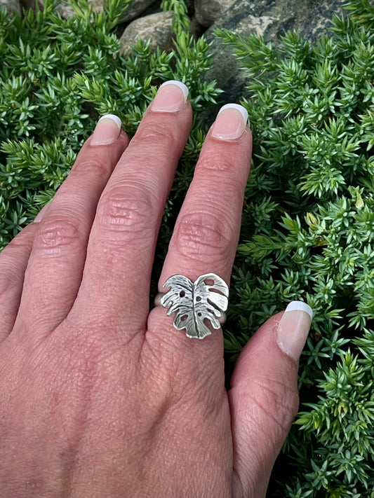 The Deliciosa Ring